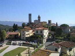 Serravalle Pistoiese. Castello