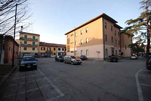 Quarrata. Piazza Pertini