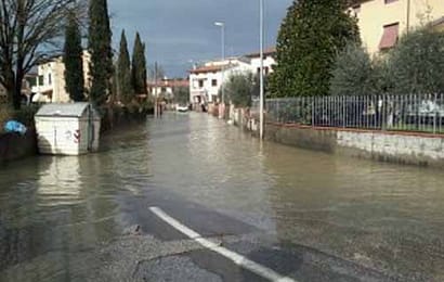 ALLUVIONE. ASSEMBLEA PUBBLICA AL “PARCO VERDE” ALLUVIONE. ASSEMBLEA PUBBLICA AL “PARCO VERDE”