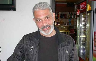 L’ULTIMO SORRISO DI TOMASO L’ULTIMO SORRISO DI TOMASO