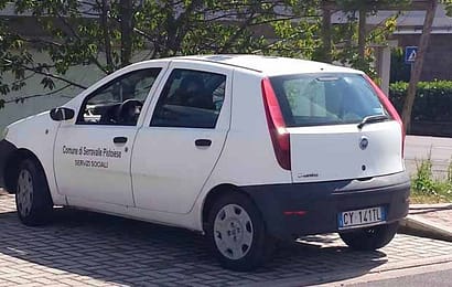 UN’AUTO FUORI ZONA? UN’AUTO FUORI ZONA?