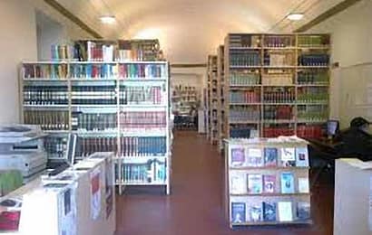 IL NATALE È ANCHE NEI LIBRI IL NATALE È ANCHE NEI LIBRI