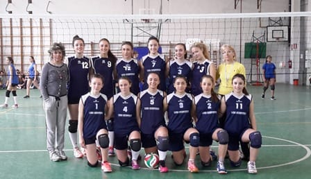 sport studenteschi. LE PALLAVOLISTE DELLO SCIENTIFICO ALLA FASE REGIONALE sport studenteschi. LE PALLAVOLISTE DELLO SCIENTIFICO ALLA FASE REGIONALE
