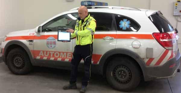 AUTOMEDICHE CON TABLET PER LA CARTELLA CLINICA INFORMATIZZATA