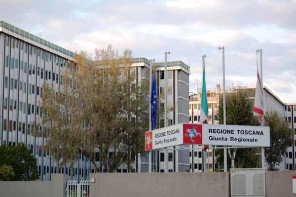 «LA REGIONE HA APPROVATO IL PSSIR MA È SOLO UN CONDONO TOMBALE» «LA REGIONE HA APPROVATO IL PSSIR MA È SOLO UN CONDONO TOMBALE»
