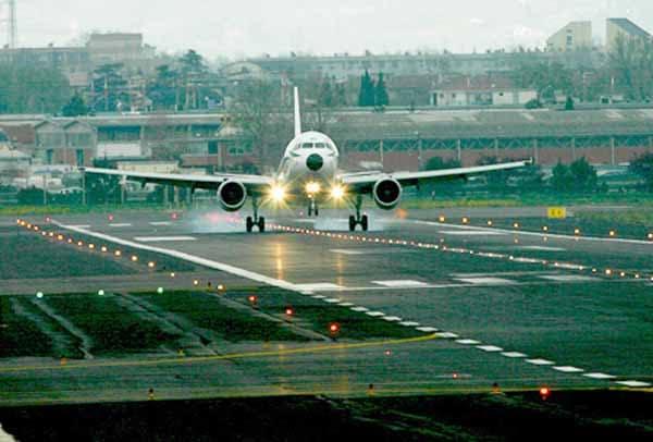 nuovo aeroporto. PREOCCUPAZIONE PER LA MOBILITÀ NELL’AREA nuovo aeroporto. PREOCCUPAZIONE PER LA MOBILITÀ NELL’AREA
