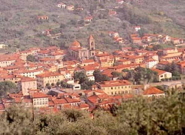 “LA NOBILTÀ PESCIATINA, LE ALLEANZE MATRIMONIALI E LE DIMORE STORICHE”: PRESENTAZIONE ALLA BIBLIOTECA FORTEGUERRIANA “LA NOBILTÀ PESCIATINA, LE ALLEANZE MATRIMONIALI E LE DIMORE STORICHE”: PRESENTAZIONE ALLA BIBLIOTECA FORTEGUERRIANA