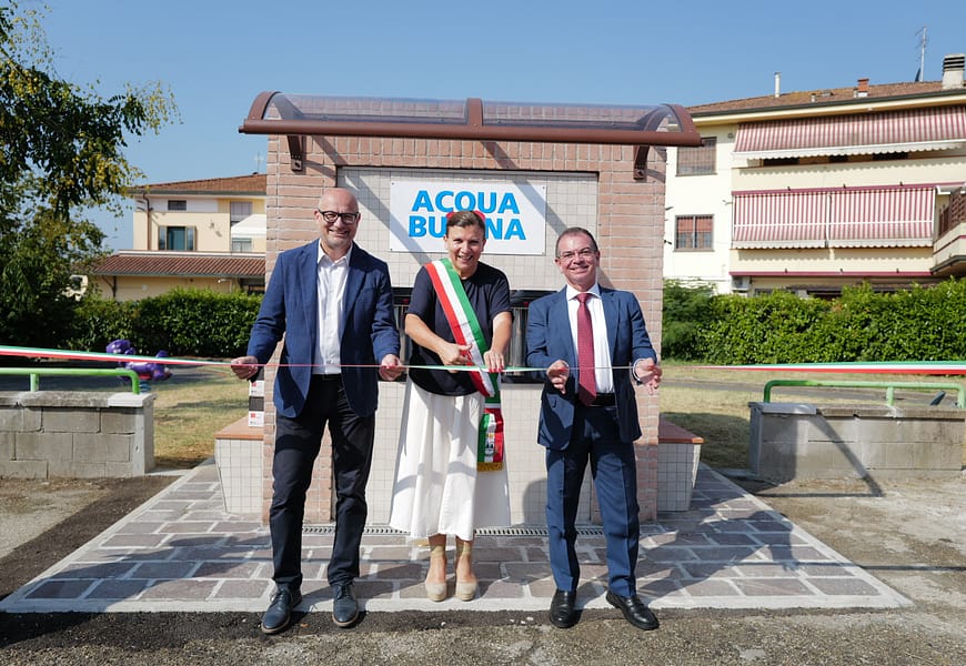 MONSUMMANO TERME: INAUGURATO IL FONTANELLO A CINTOLESE. TERZO IMPIANTO DI ACQUA AD ALTA QUALITÀ ATTIVO SUL TERRITORIO MONSUMMANO TERME: INAUGURATO IL FONTANELLO A CINTOLESE. TERZO IMPIANTO DI ACQUA AD ALTA QUALITÀ ATTIVO SUL TERRITORIO