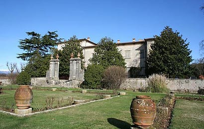 LA TOSCANA INVESTE SUI BENI CULTURALI LA TOSCANA INVESTE SUI BENI CULTURALI